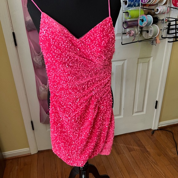 Dresses & Skirts - Gorgeous, hot pink, sequined cocktail dress w/ strappy back & slit in front.